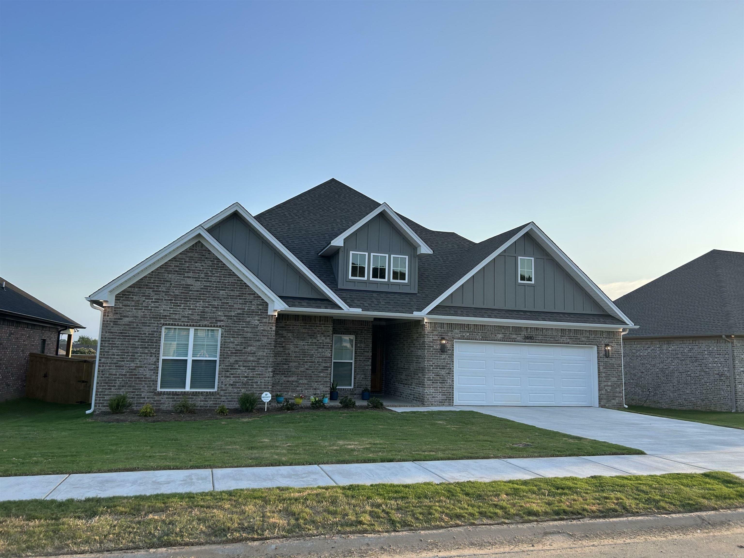 Property Photo:  2440 Lilac Drive  AR 72034 