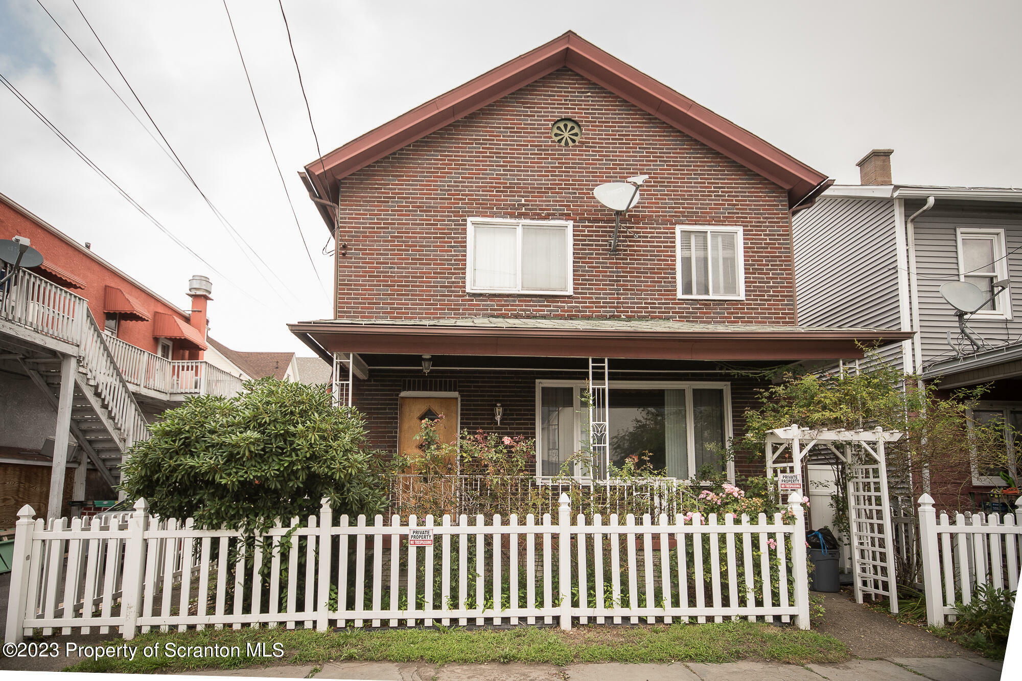 Property Photo:  509 Alder Street  PA 18505 