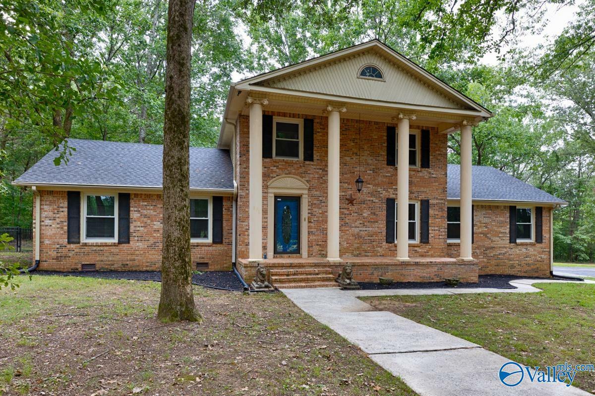 Property Photo:  845 N Cedar Cove Road  AL 35640 