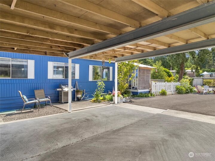 9111  66th Avenue NW 112  Gig Harbor WA 98332 photo