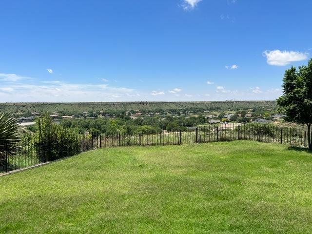 Property Photo: 33 E Canyonview Drive TX 79366