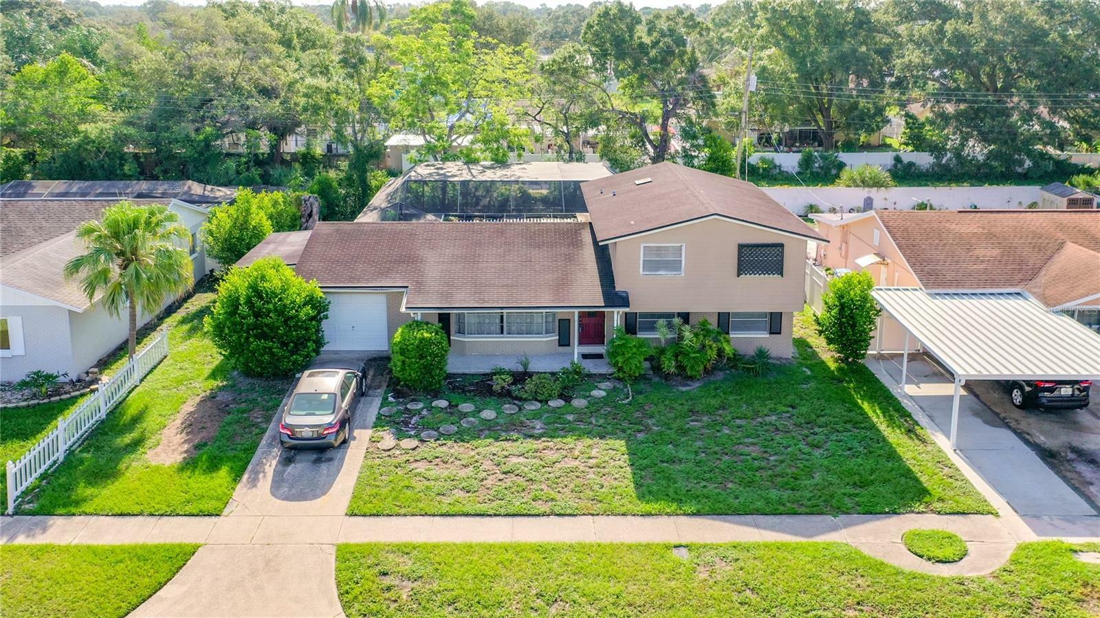 Property Photo: 6413 Rosewood Drive FL 33615