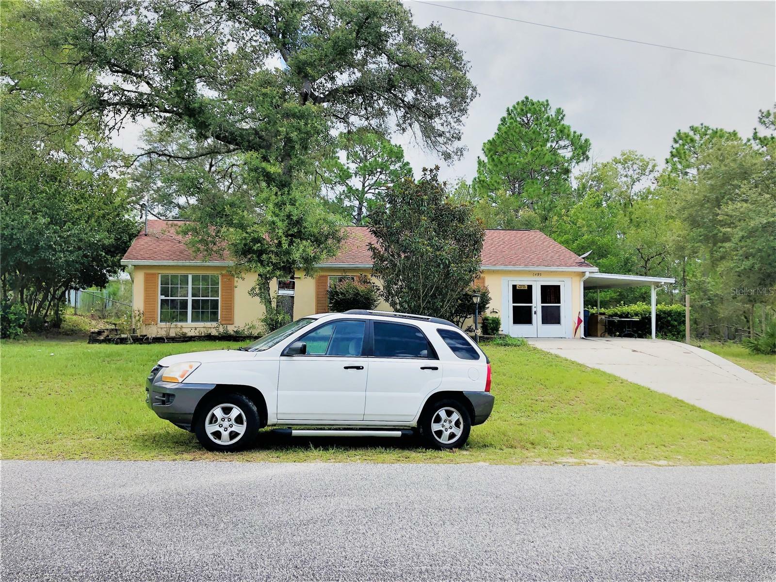 Property Photo:  6495 N Clayton Avenue  FL 34434 