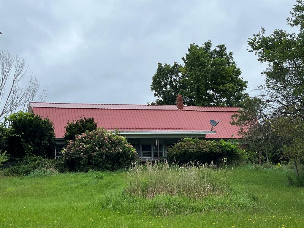 Property Photo:  733 Zurn Rd  PA 18840 