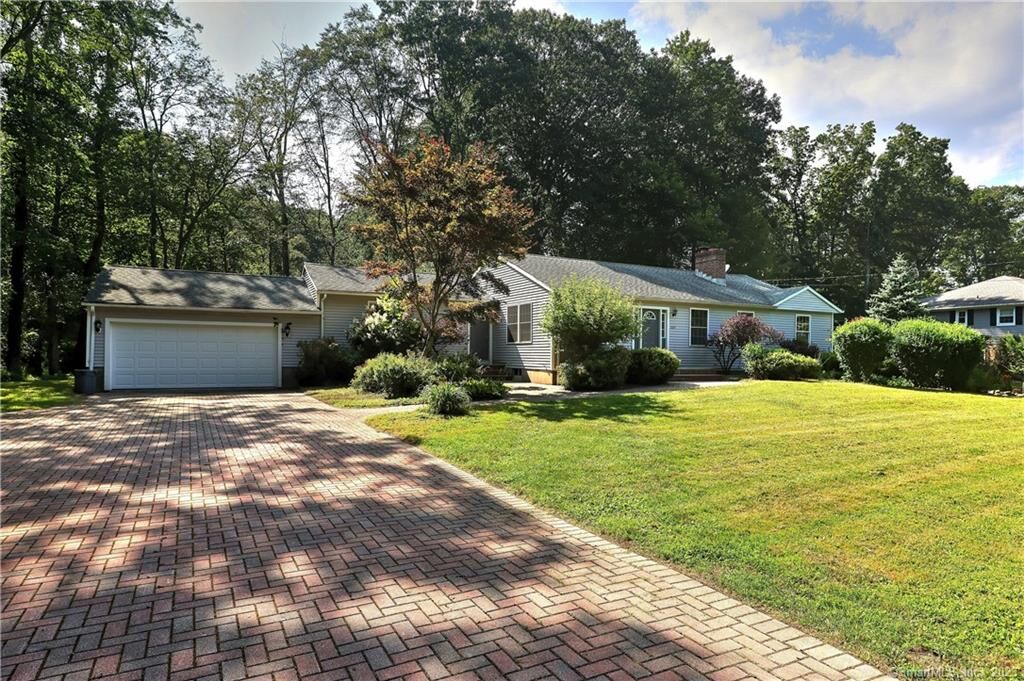 Property Photo: 664 Saint Johns Drive CT 06477