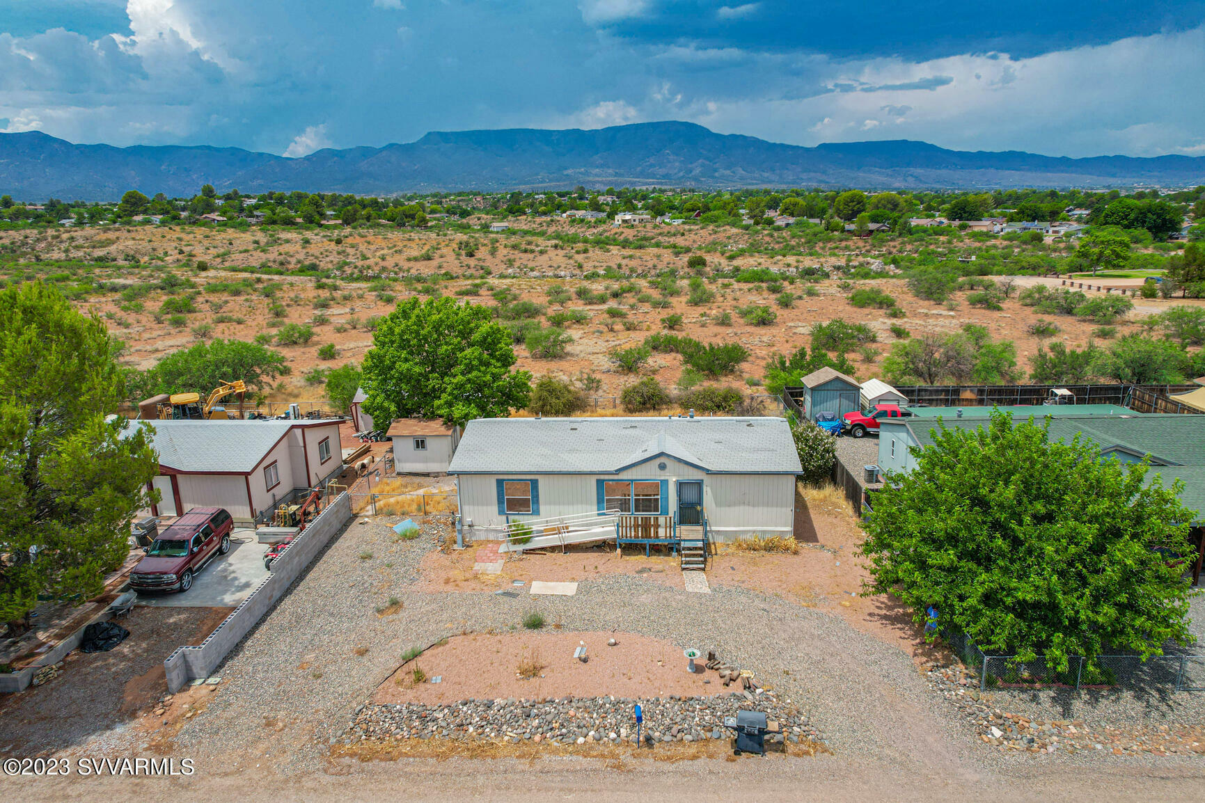 Property Photo: 5185 E Sapphire Circle AZ 86326