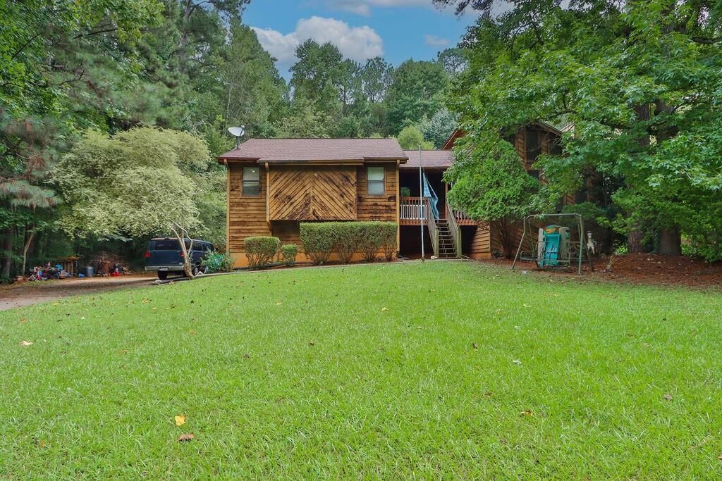 Property Photo:  2002 Elmpark Lane  GA 30078 