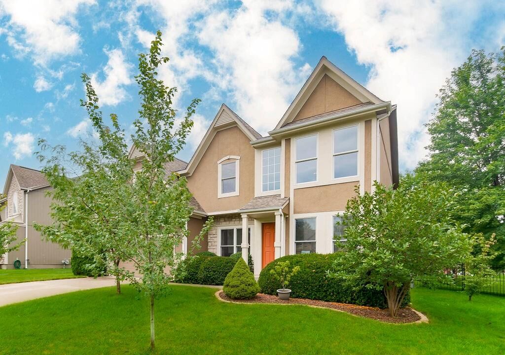 Property Photo:  16256 S Lennox Street  KS 66062 