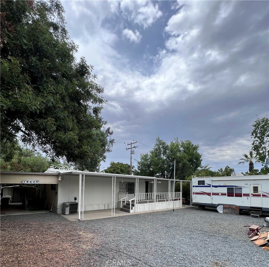 Property Photo:  18643 Grand Avenue  CA 92530 