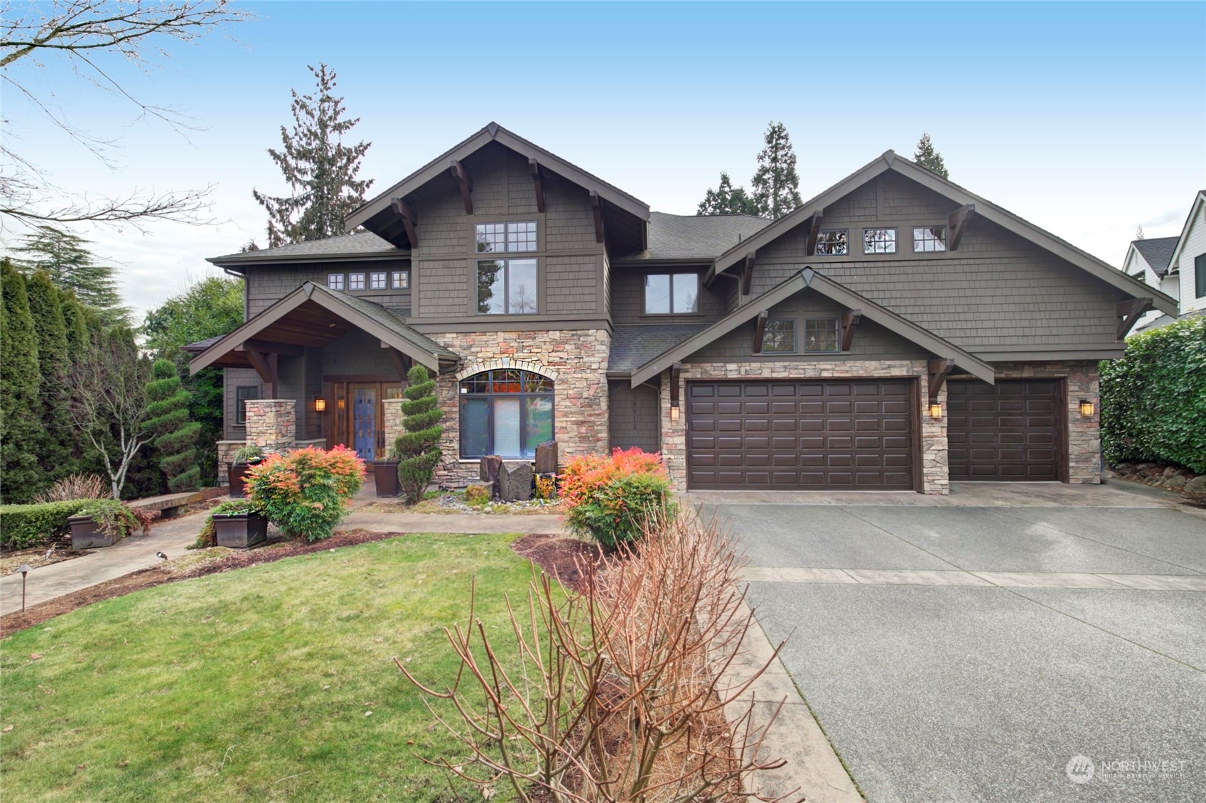 10013 NE 15th Street  Bellevue WA 98004 photo