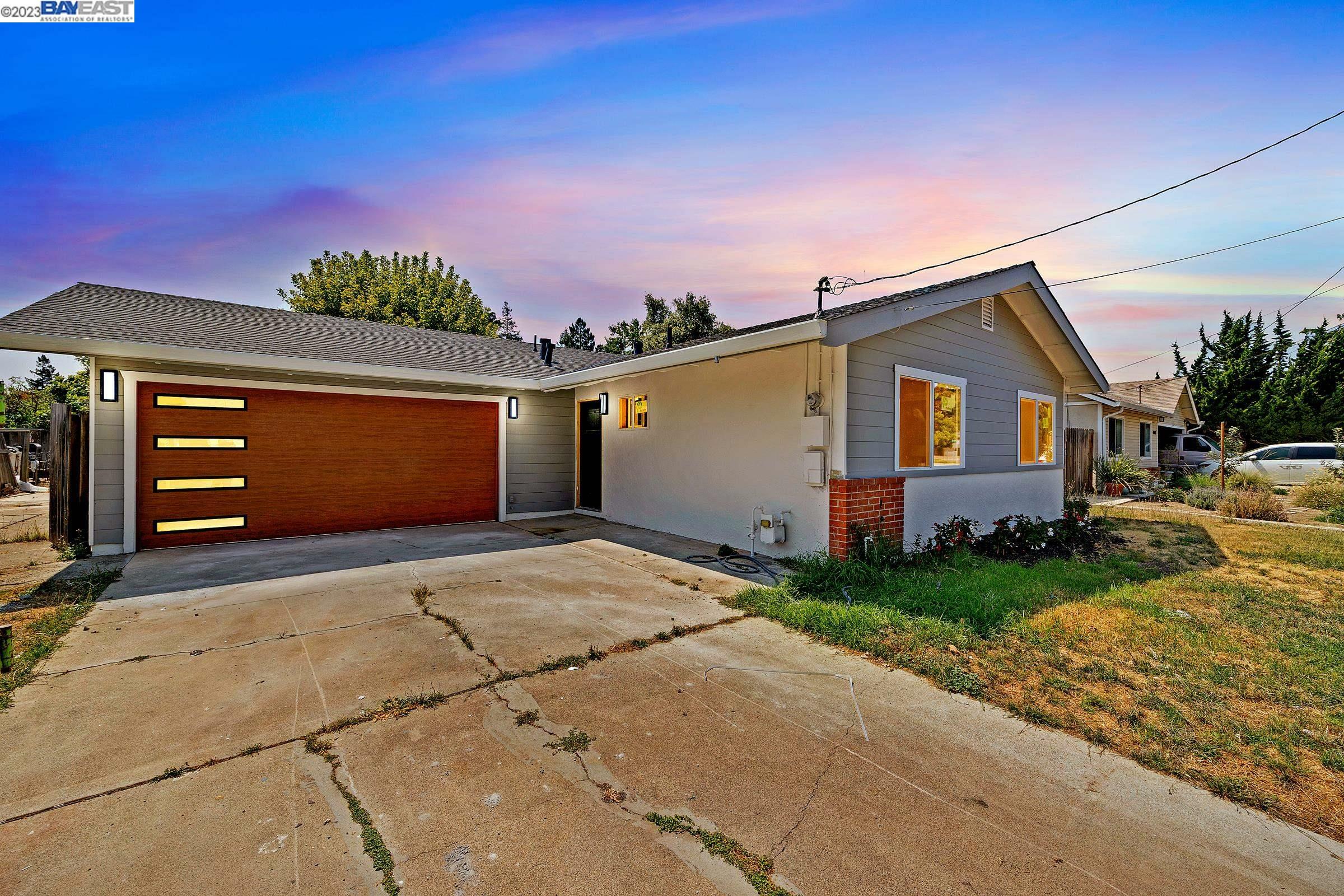 Property Photo: 40133 Urban St CA 94538