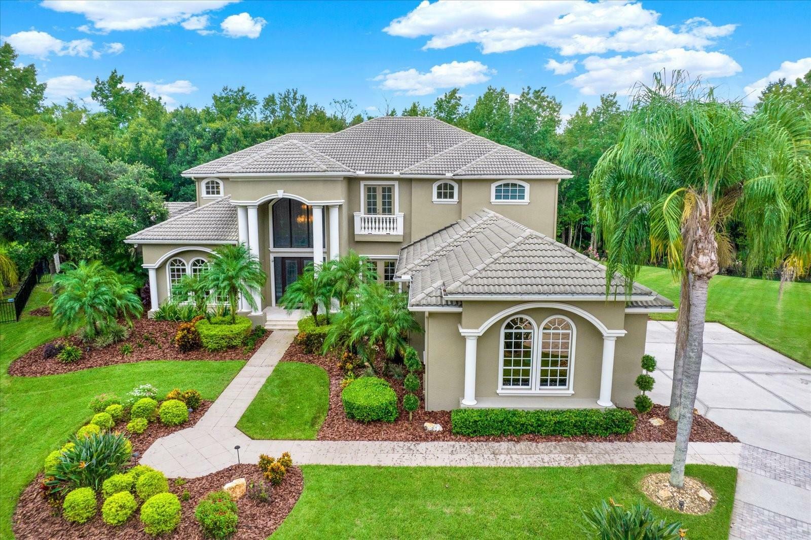 Property Photo:  5016 Givendale Lane  FL 33647 