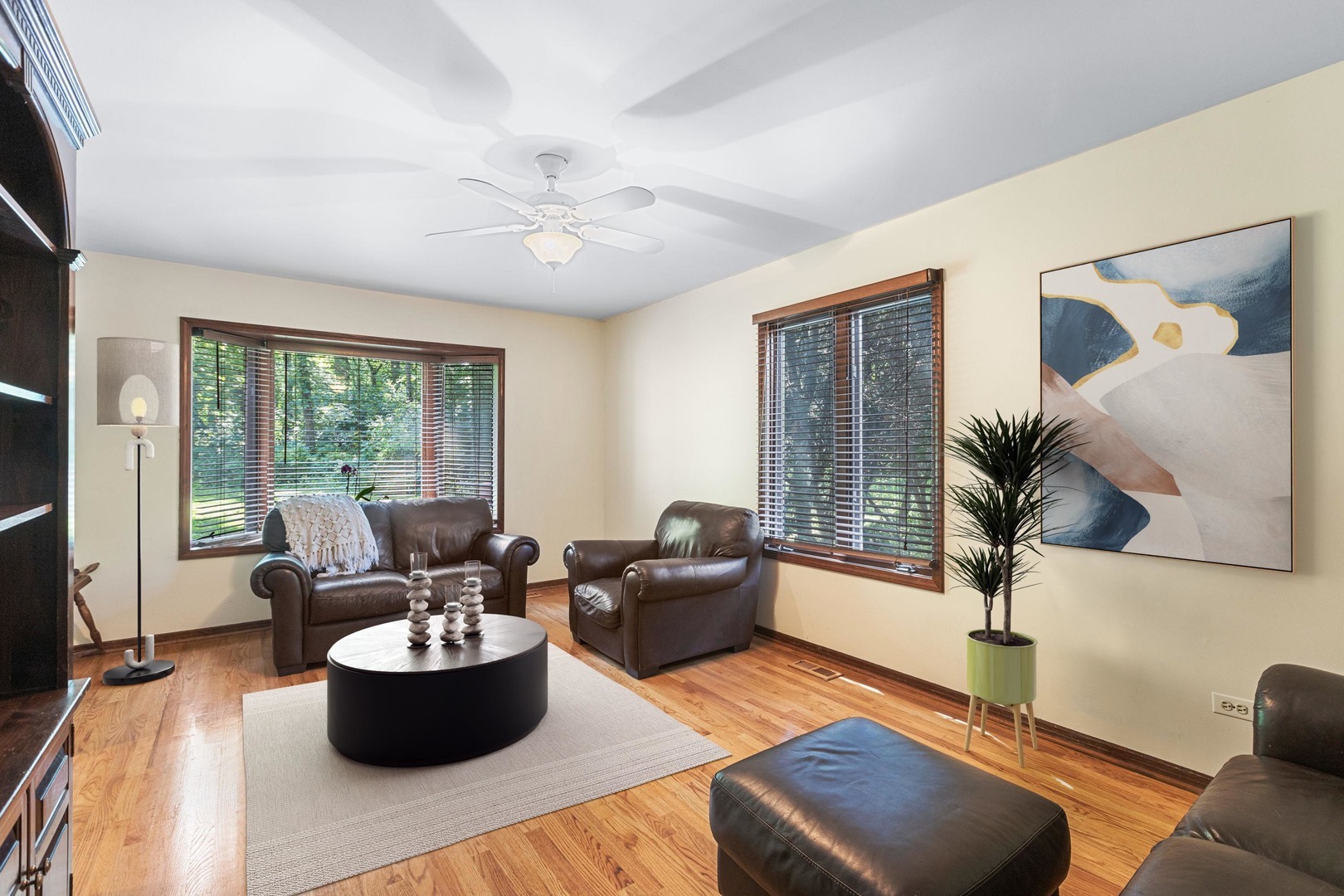 Property Photo: 3474 Il Route 53 IL 60047