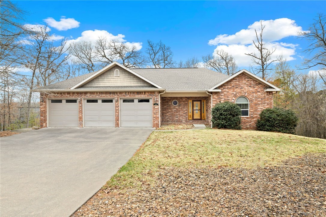 Property Photo:  12 Fleetwood Drive  AR 72714 