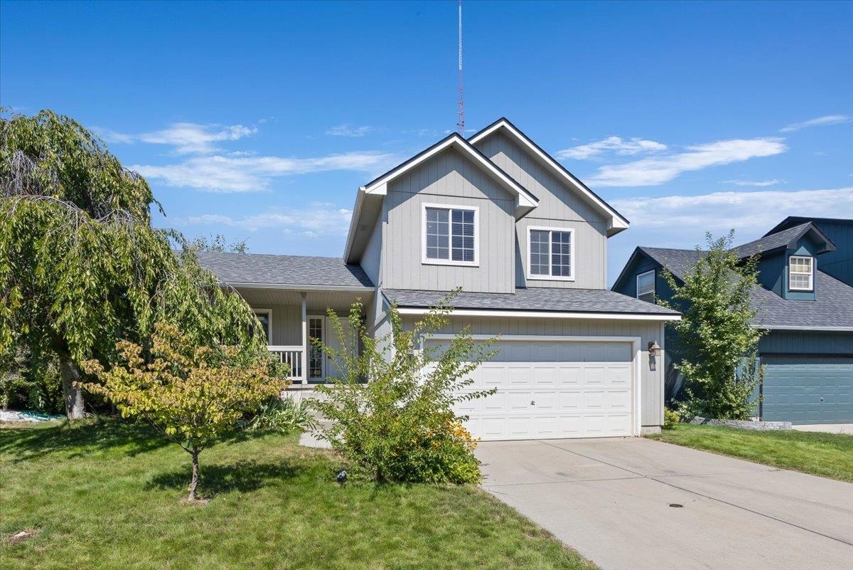 Property Photo:  2313 E 52nd Ln  WA 99223 