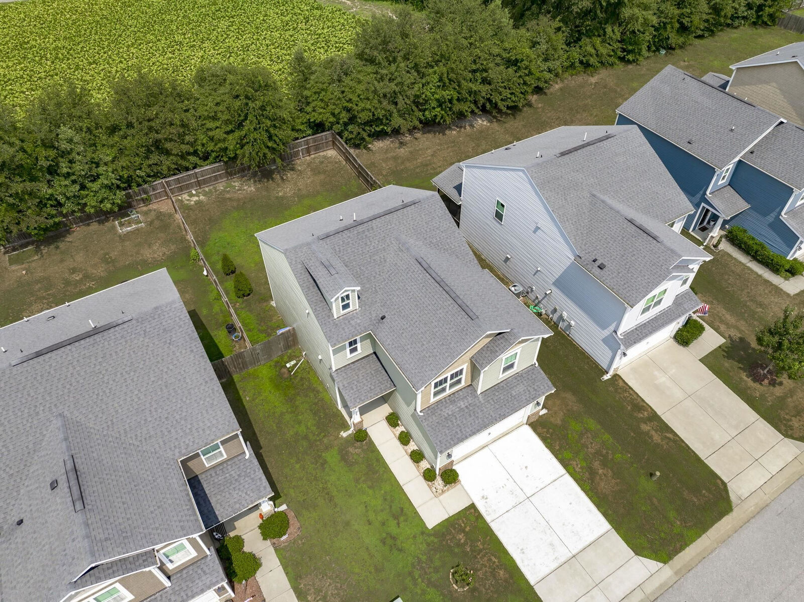 Property Photo: 1228 Forest Fern Lane NC 27526