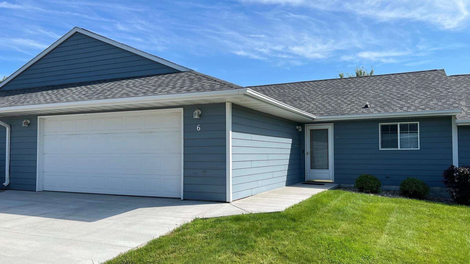 Property Photo:  3215 4th St SW #6  ND 58701 