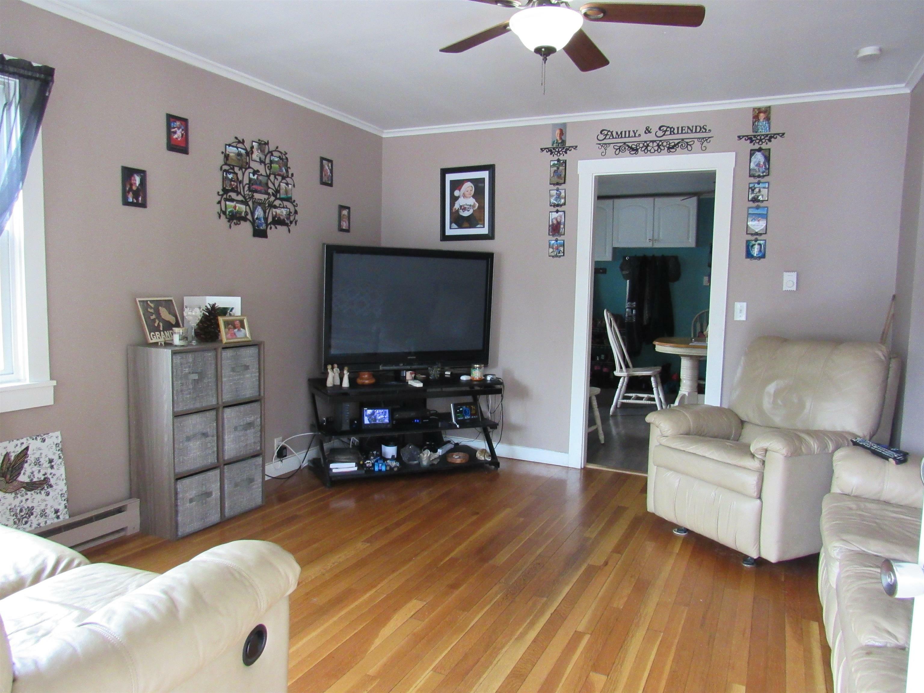 Property Photo: 747 Lancaster Street NH 03570
