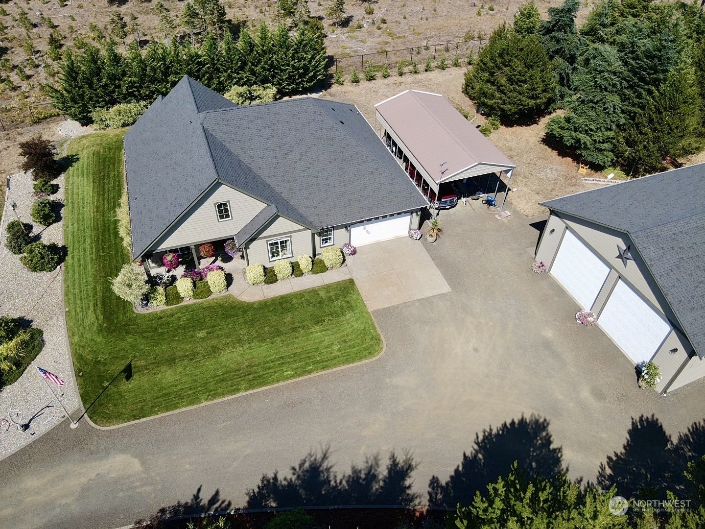 Property Photo:  151 W Husky Lane  WA 98584 