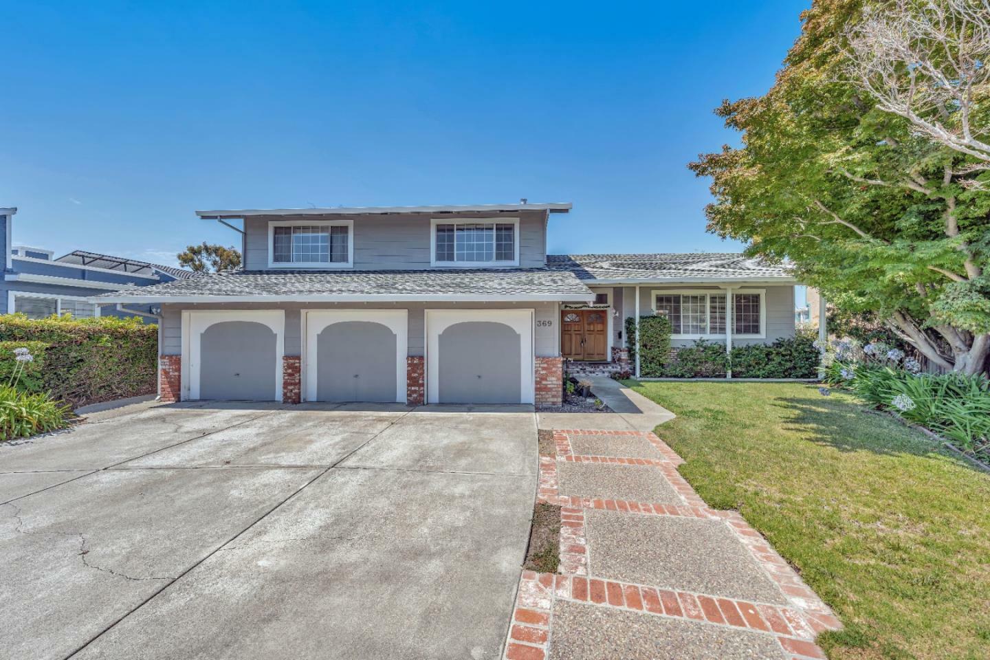 Property Photo: 369 Bowfin Street CA 94404