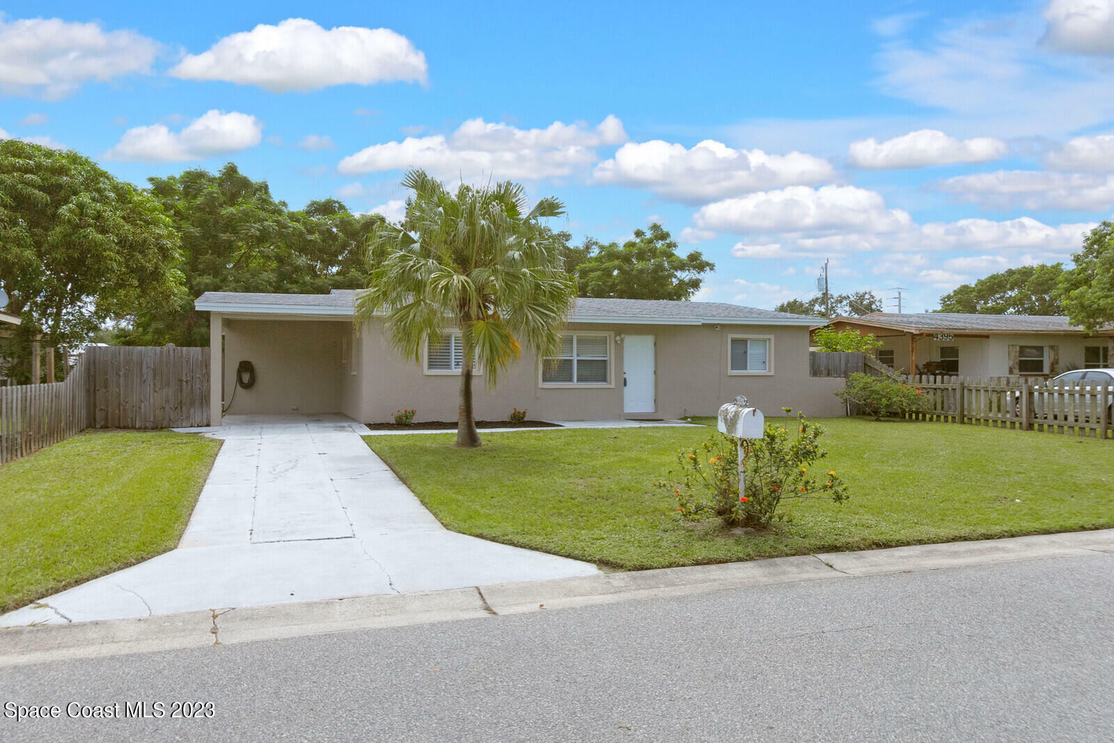 Property Photo:  4407 Yorkshire Drive  FL 32935 