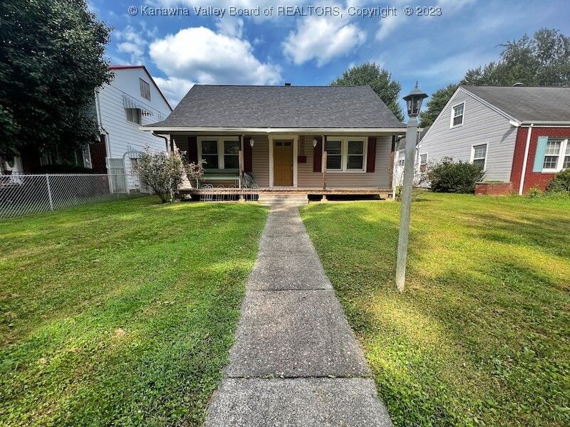 Property Photo: 4406 Washington Avenue S WV 25304