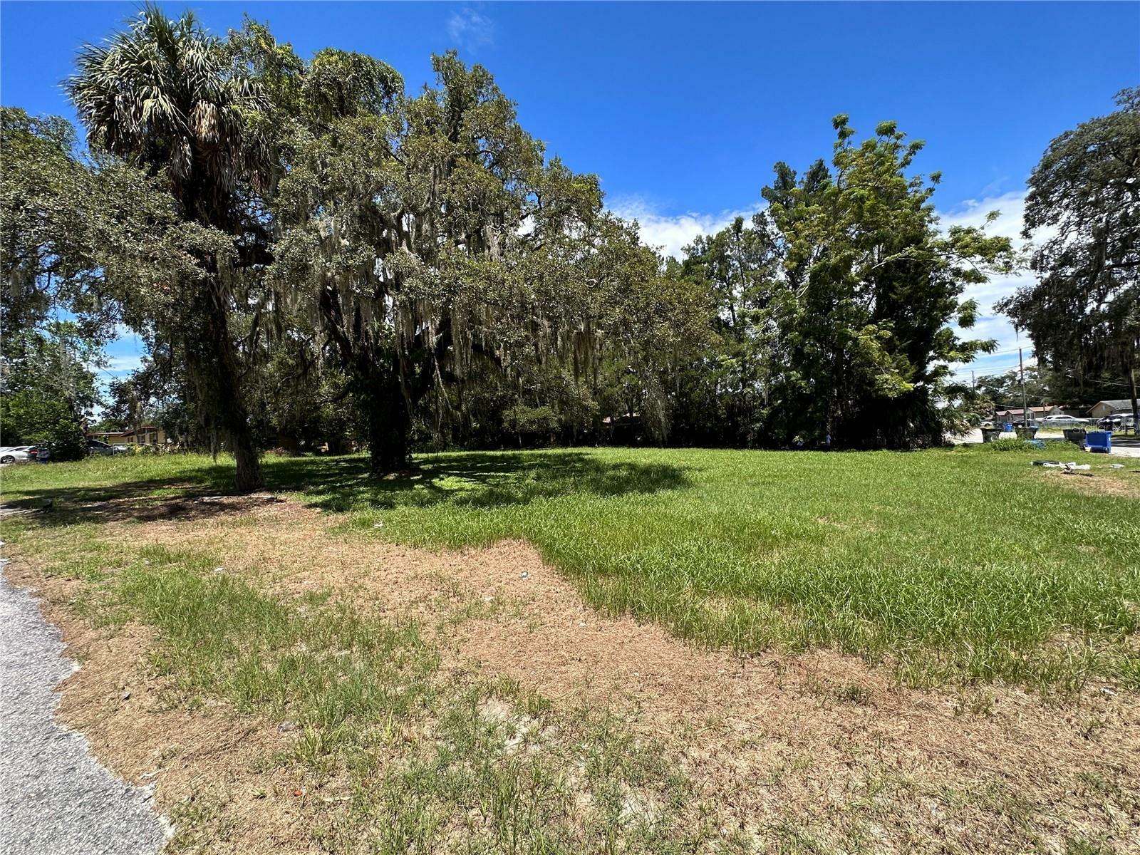 Property Photo:  9400 Eastfield Road  FL 33592 