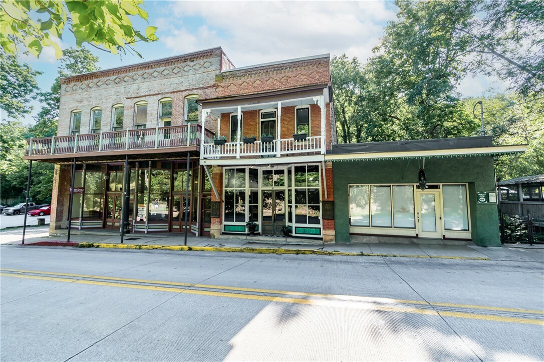 Property Photo:  63 N Main Street  AR 72632 