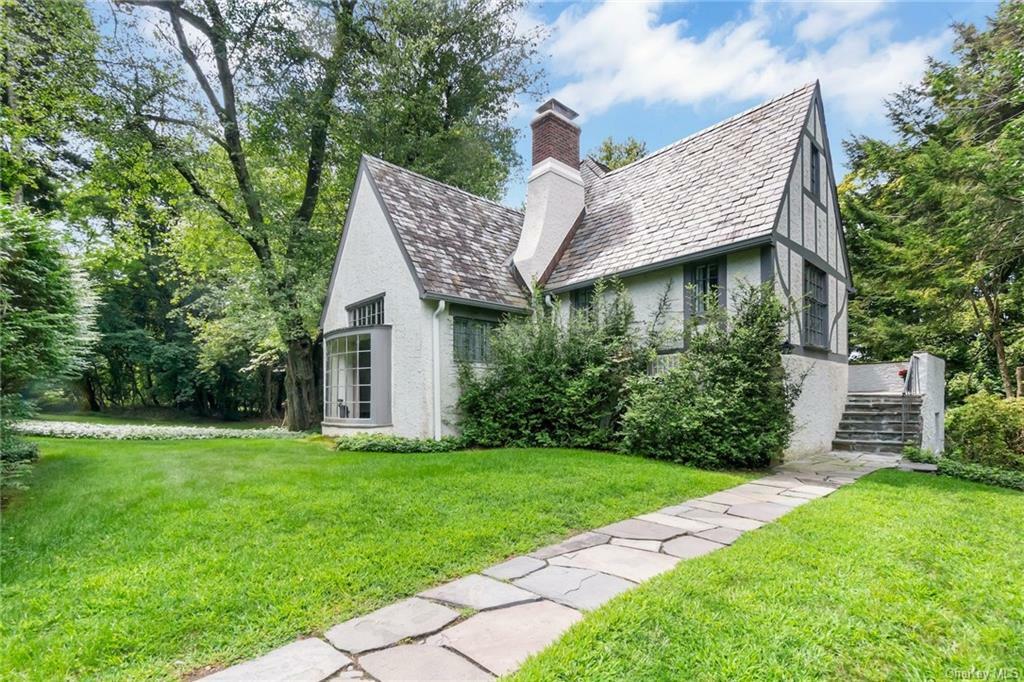 Property Photo: 7 Ardsley Terrace NY 10533