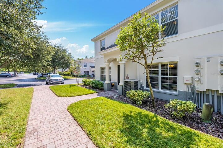 Property Photo: 9418 Cooperville Court FL 33635