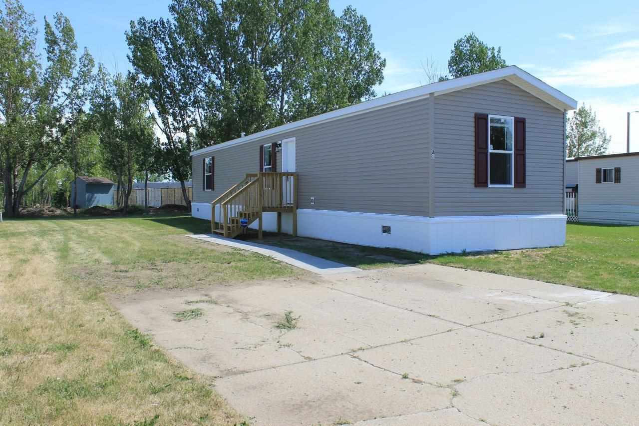 Property Photo:  405 31st Ave Lot 21 SE #21  ND 58701 