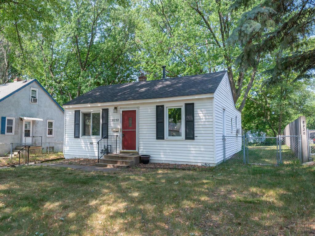 Property Photo:  8232 Wentworth Avenue S  MN 55420 