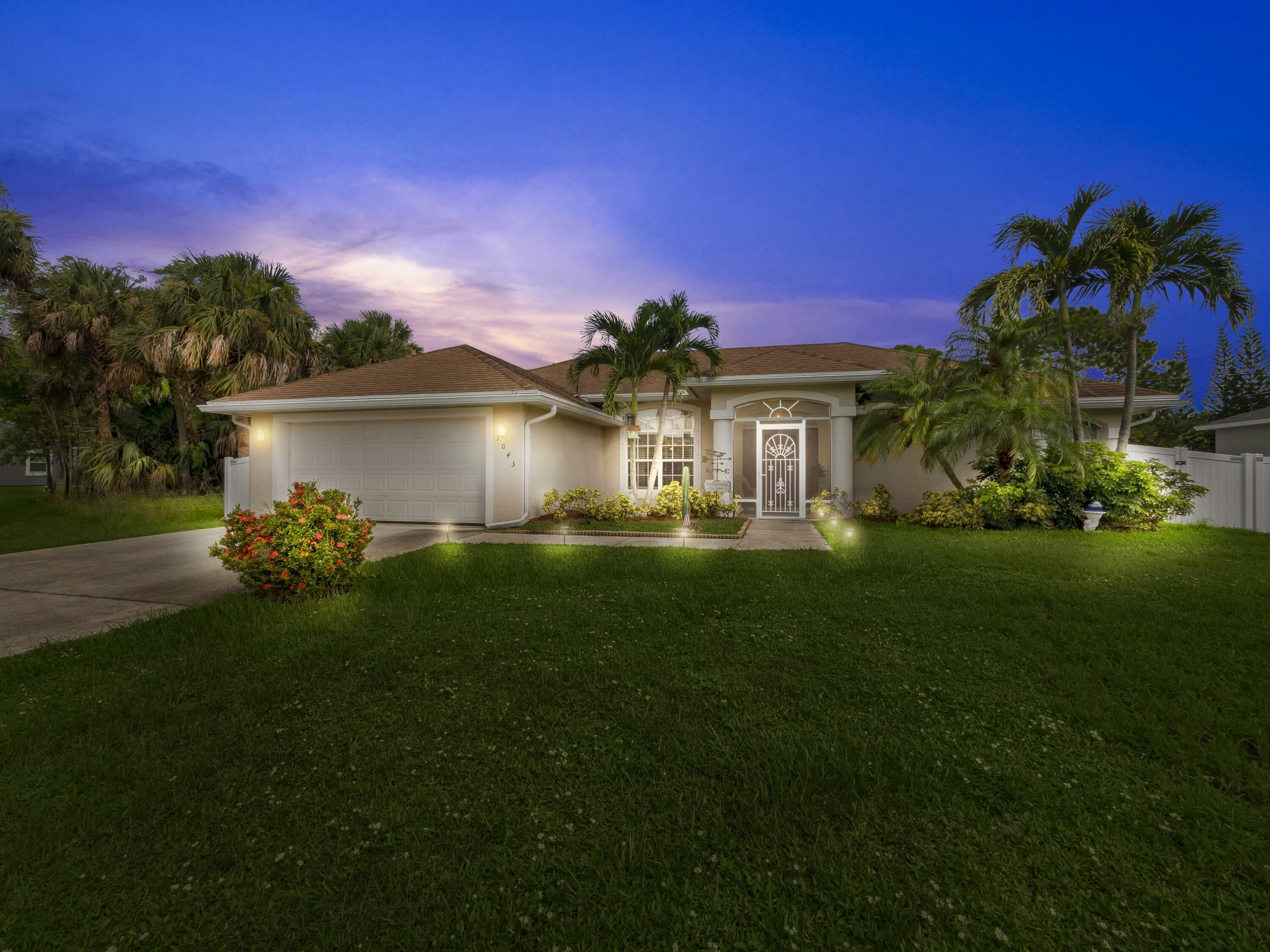 Property Photo:  1043 SW Estaugh Avenue  FL 34953 