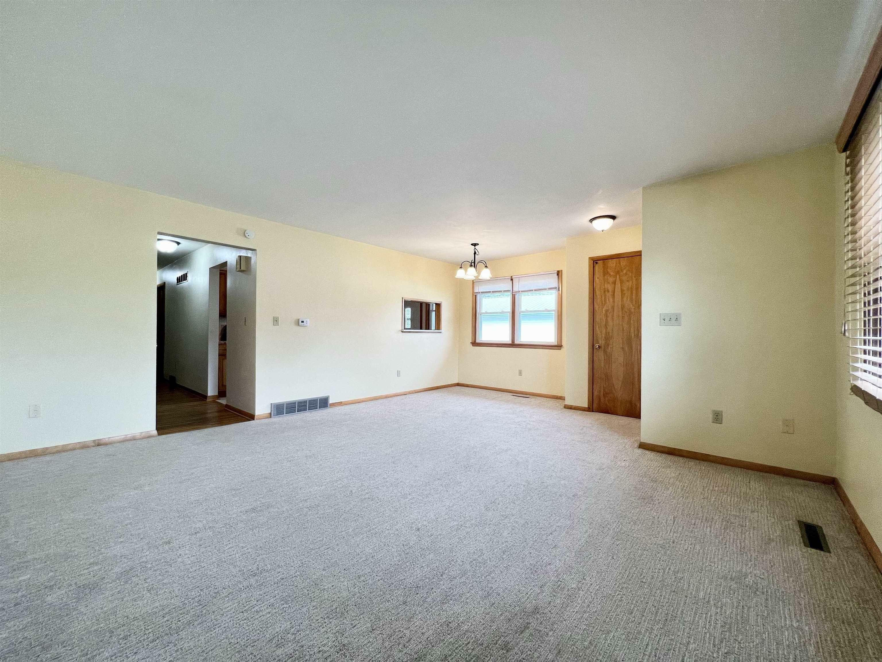 Property Photo: 703 &Amp 705 3rd St S.e. IA 50662
