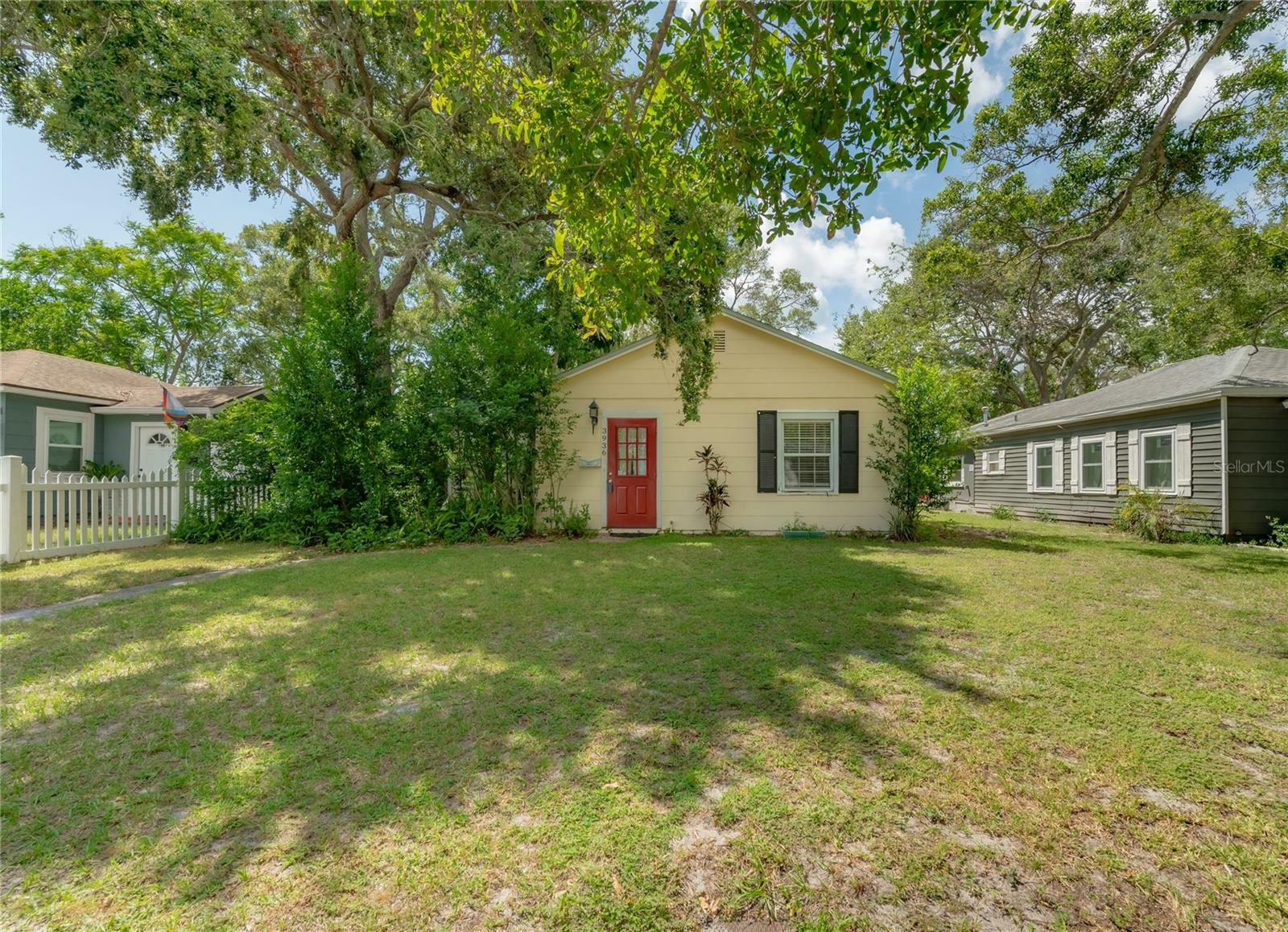 Property Photo:  3936 3rd Avenue N  FL 33713 