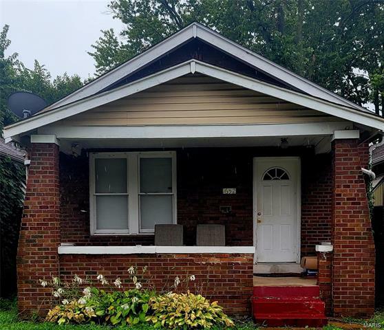 1652 McLaran Avenue  St Louis MO 63147 photo