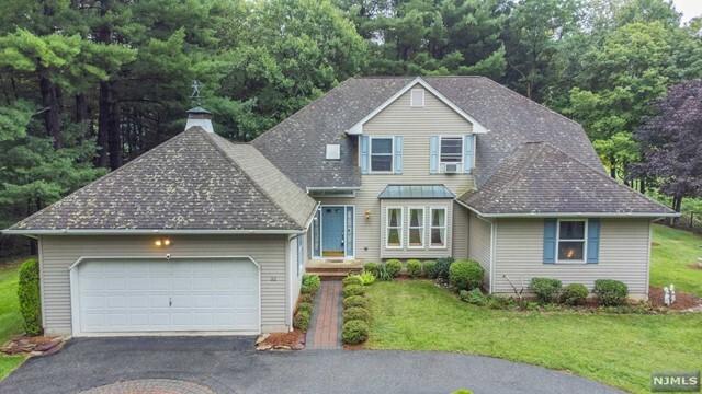 Property Photo: 32 Cozy Lake Road NJ 07438