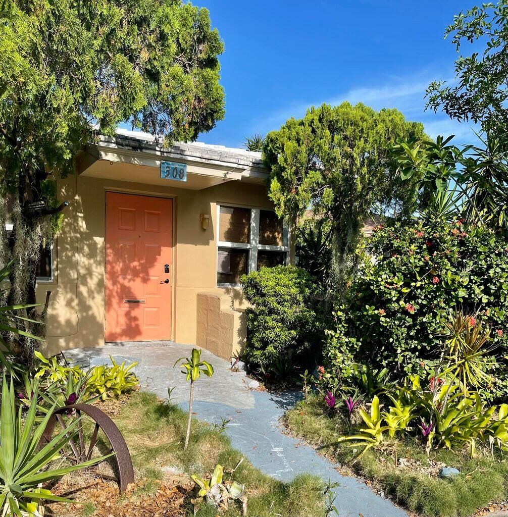 Property Photo:  308 S Ocean Breeze  FL 33460