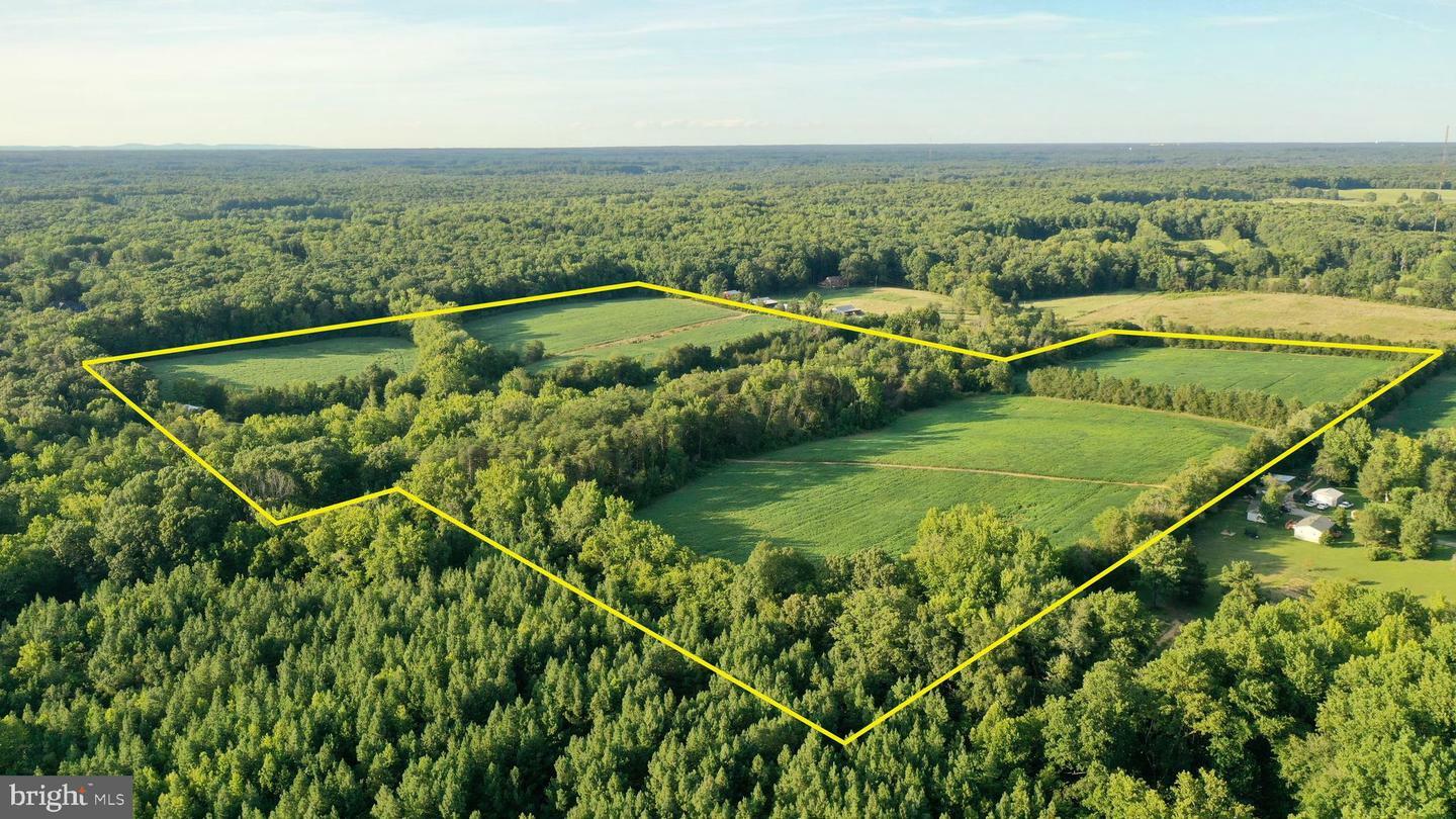 Property Photo: 01 Warrenton Rd VA 22406