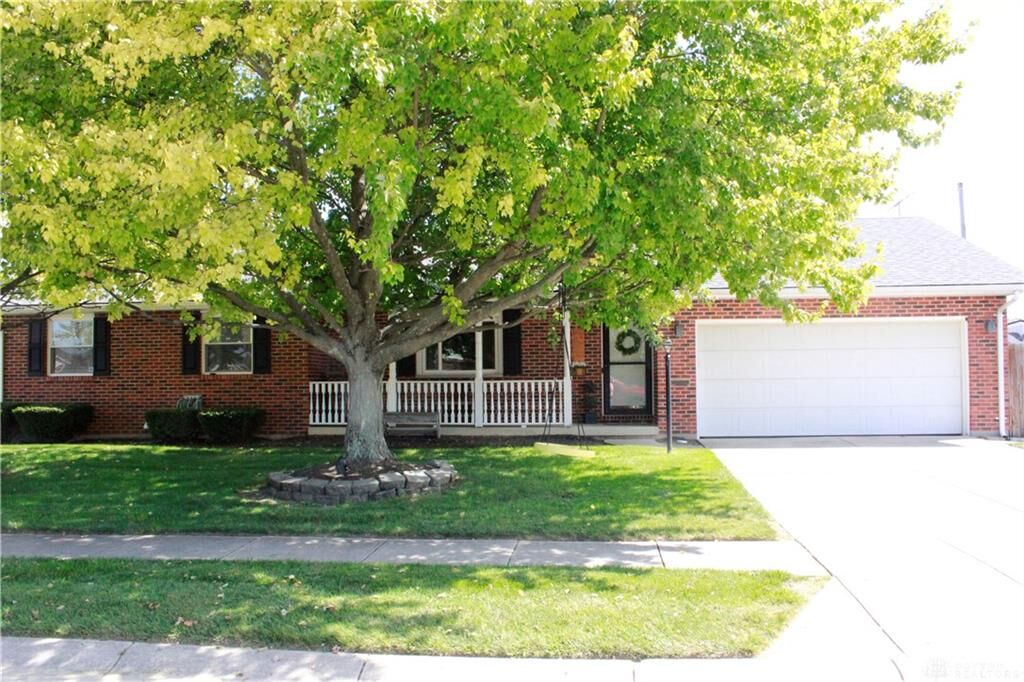 Property Photo: 3906 Delmar Circle OH 45503