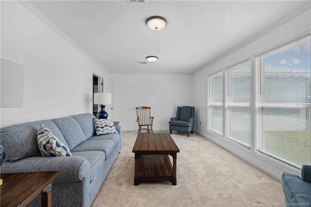 Property Photo: 463 W Weber Circle LA 70611