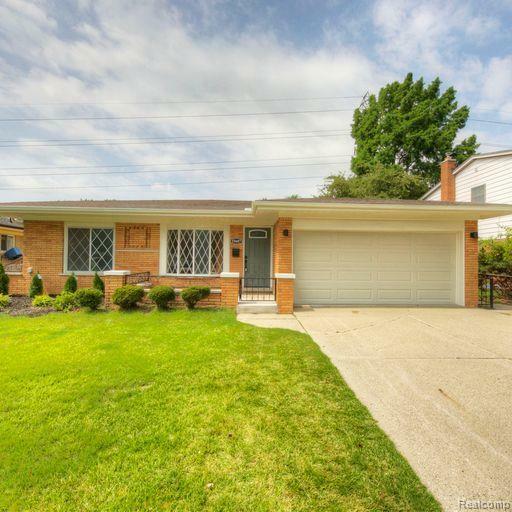 Property Photo: 35687 Cathedral Drive MI 48312 4325