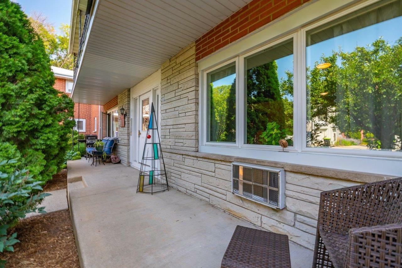 Property Photo: 5347 Garden View Court WI 53713