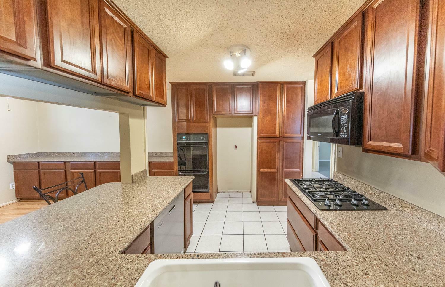 Property Photo: 6123 38th Street TX 79407