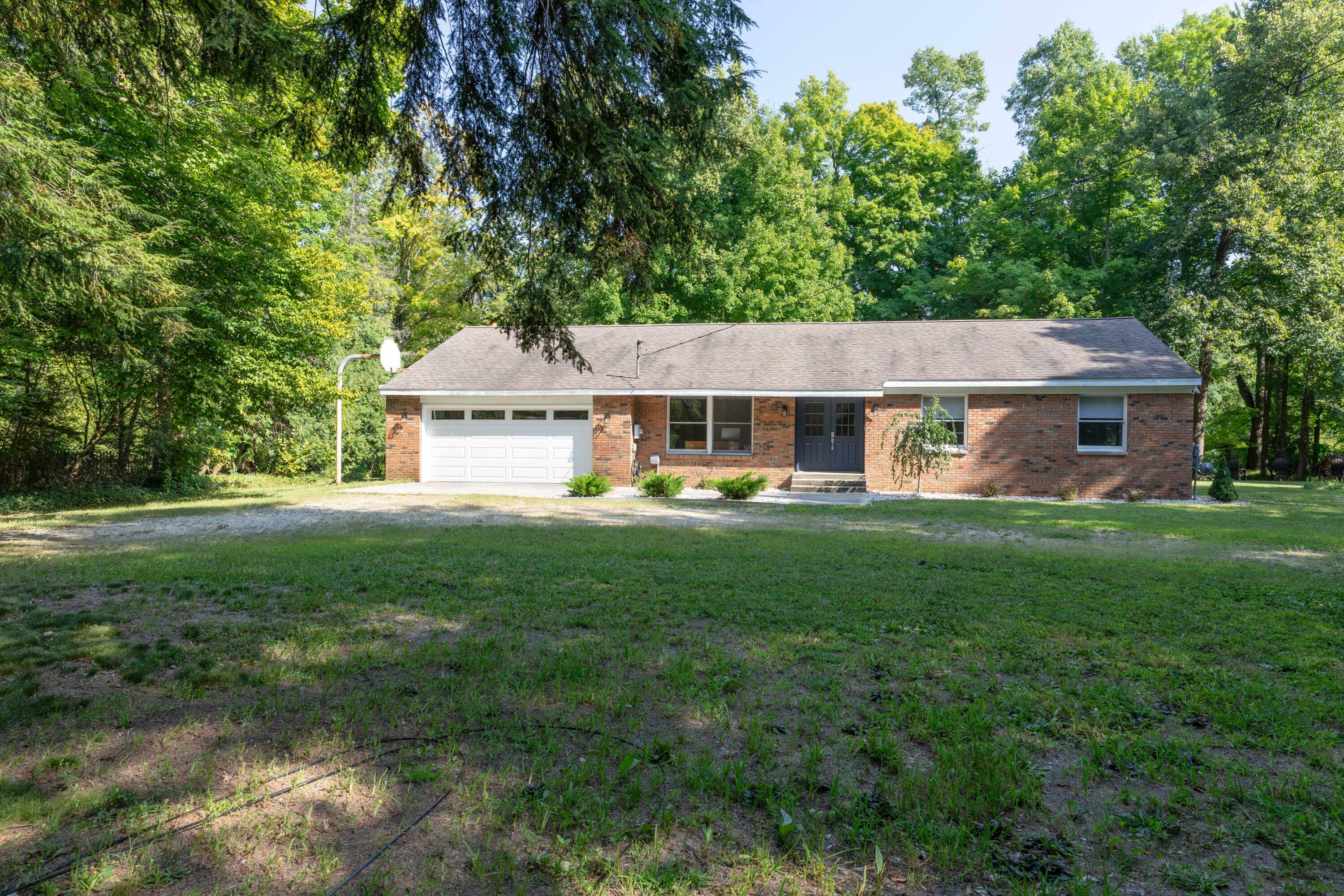 Property Photo:  3922 S Riverview Drive  MI 49421 