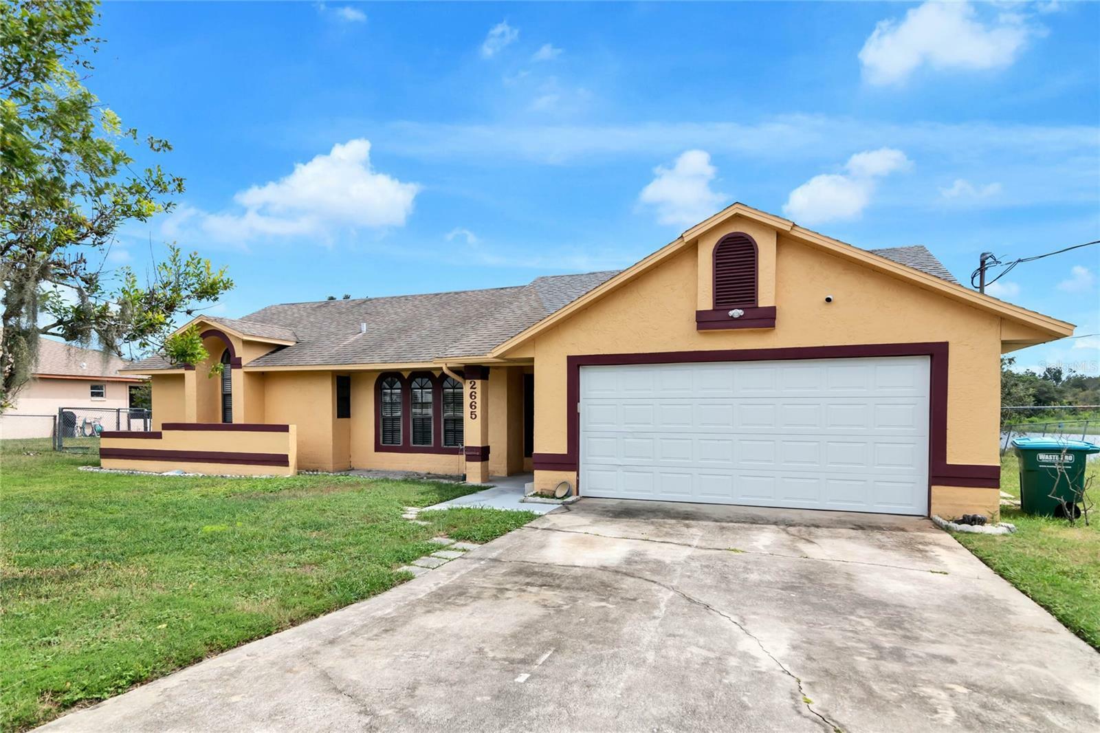Property Photo:  2665 Courtland Boulevard  FL 32738 