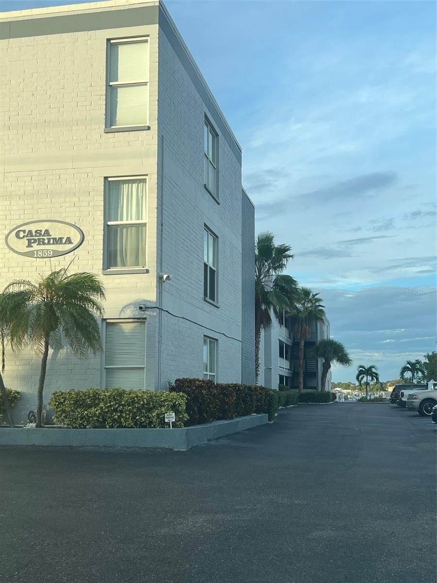 Property Photo: 1859 Shore Drive S 307 FL 33707