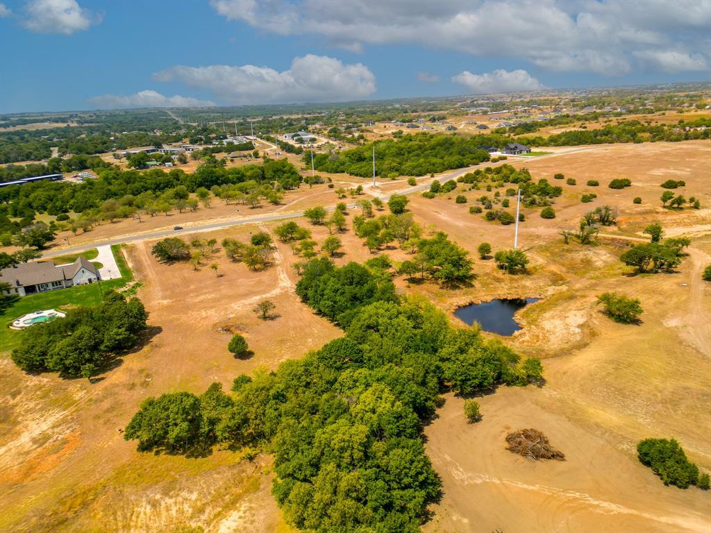 Property Photo:  1056 Woodland Road  TX 76088 