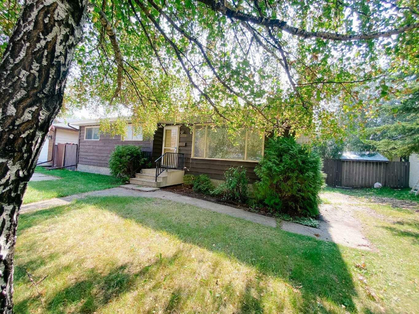 Property Photo: 5221 Shannon Drive AB T4H 1B3
