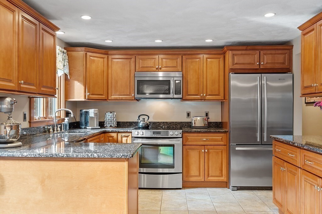 Property Photo: 14 Houghton Rd MA 01887